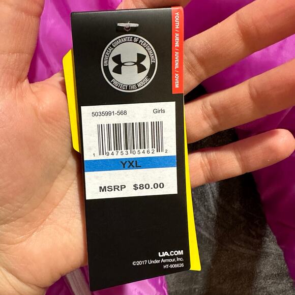 NEW Under Armour Quilted Jacket , NWT, Sz YXL (18-20) (18A) - Picture 2 of 7